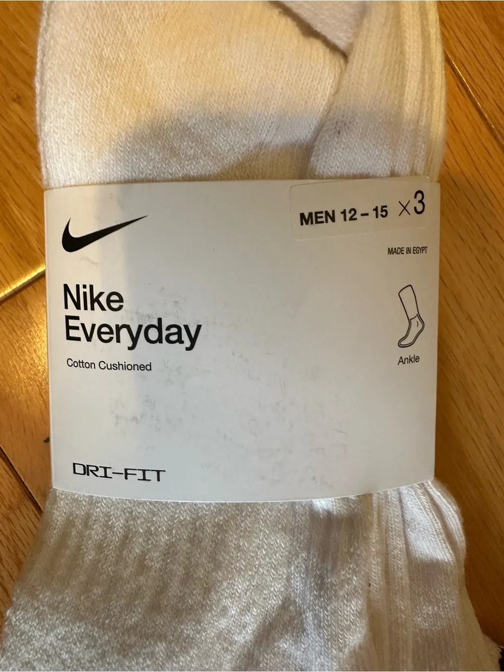 Extended Size Nike White Everyday Socks